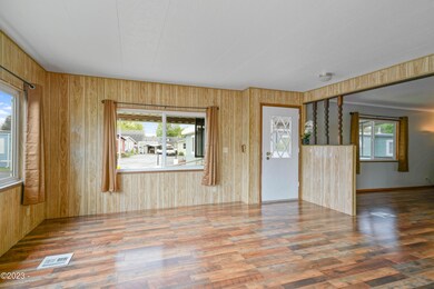 503 SE Sheridan Rd #12 Hi Res-6