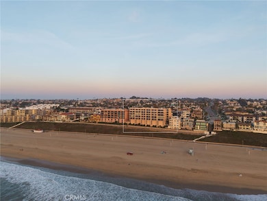 727 Esplanade unit 302, Redondo Beach, CA 90277 - photo 2