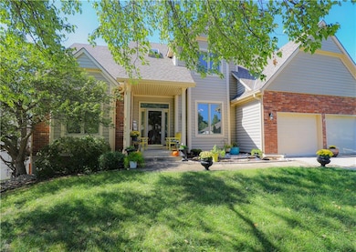 3208 Tepee Ct, Independence, MO 64057 - photo 2