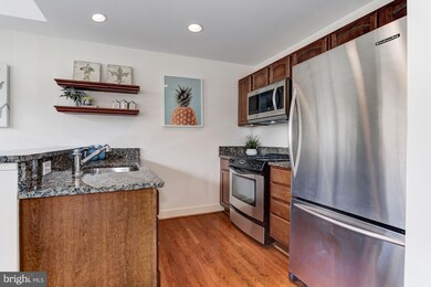 2902 Porter St NW unit 35, Washington, DC 20008 - photo 7