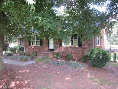 6612 Hinshaw Town Rd, Ramseur, NC 27316 - photo 2