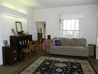 Den/Family/Great Room.
