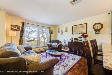 07-Living Room