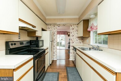 1501 Leclair Ct, Silver Spring, MD 20906 - photo 3