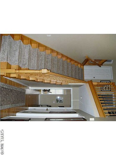 Foyer.