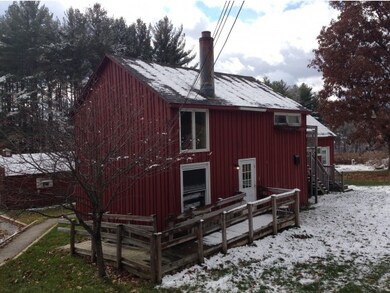 575 Matteson Rd, Bennington, VT 05201 - photo 3