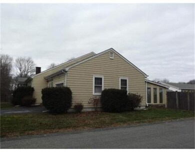 365 Briggs Rd unit 1, Westport, MA 02790 - photo 3