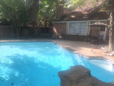 11718 Parkriver Dr, Houston, TX 77070 - photo 7