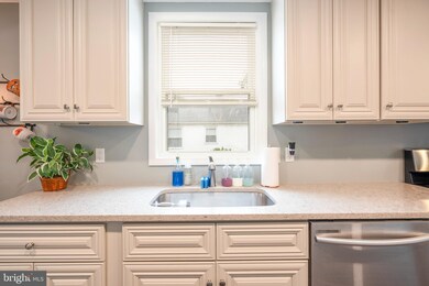 1212 Johnston Ave, Abington, PA 19001 - photo 7