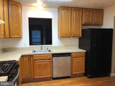 209 Healy Ct, Stafford, VA 22554 - photo 4