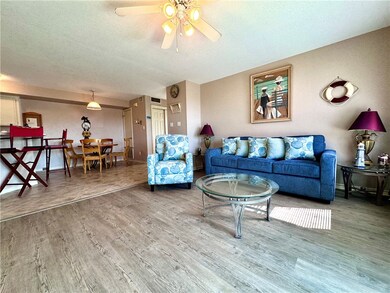15125 Leeward Dr unit 10, Corpus Christi, TX 78418 - photo 3