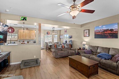 Livingroom 3