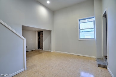 820 S 15th St, Newark, NJ 07108 - photo 5
