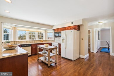 21612 Stableview Dr, Gaithersburg, MD 20882 - photo 4