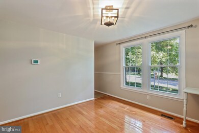 6168 Majors Ln, Columbia, MD 21045 - photo 5