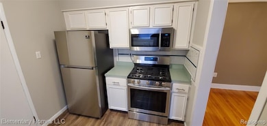 907 E 5th St unit Lower, Royal Oak, MI 48067 - photo 6