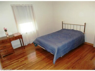 1855 E 300th St, Wickliffe, OH 44092 - photo 7