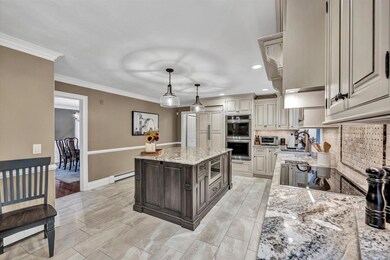 926 N Main St, Raynham, MA 02767 - photo 5