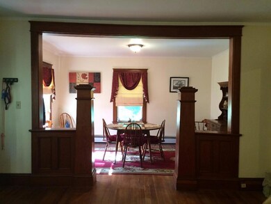 Grand entrance to the dining room!