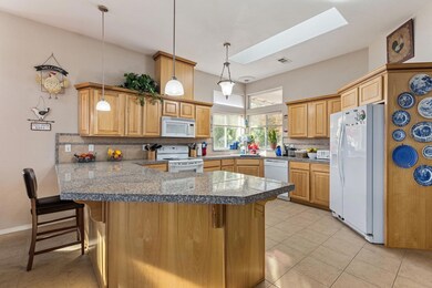 348 Cedar Ridge Dr, Cave Junction, OR 97523 - photo 5