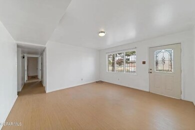 7632 Franklin Dr unit A, El Paso, TX 79915 - photo 6