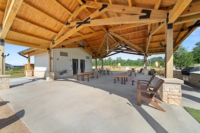 623 Amber Falls Dr, Montgomery, TX 77356 - photo 6