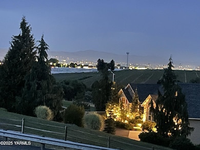 1602 Stein Rd, Yakima, WA 98908 - photo 3
