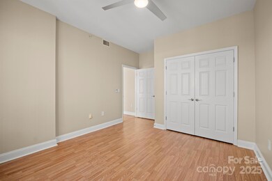 5th & Poplar Condominiums unit 812, Charlotte, NC 28202 - photo 6