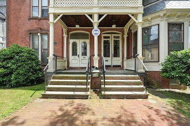 265 Union St, Springfield, MA 01105 - photo 2