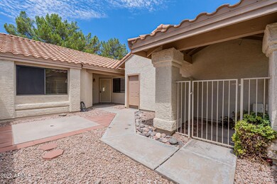 7370 S Bonarden Ln, Tempe, AZ 85283 - photo 2