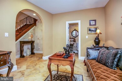 2331 Boston St unit 4, Baltimore, MD 21224 - photo 7