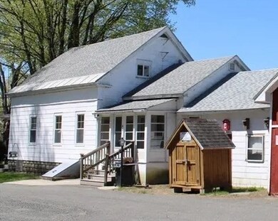 40 Conway St, South Deerfield, MA 01373 - photo 2