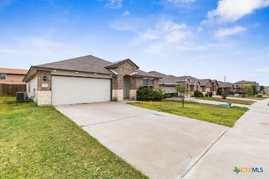 5705 Amelia Earhart Blvd, Killeen, TX 76543 - photo 2