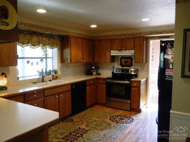 unlisted-address, Redmond, OR 97756 - photo 4