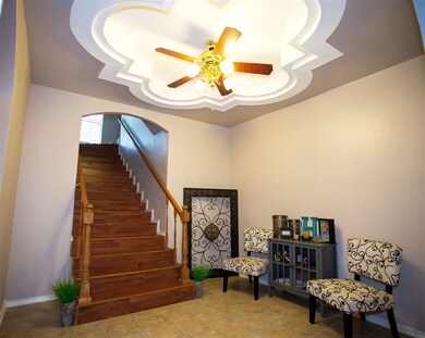 203 Oriole Ln, Laredo, TX 78045 - photo 4