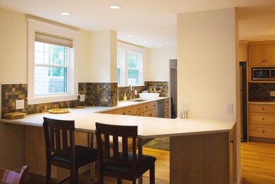 36 Grozier Rd unit 1, Cambridge, MA 02138 - photo 6