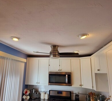 103 Valentine St unit 3, Fall River, MA 02720 - photo 6