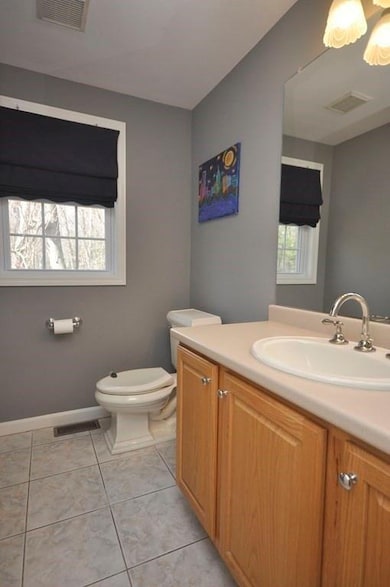 152 Faulkner Ave, Wilmington, MA 01887 - photo 6