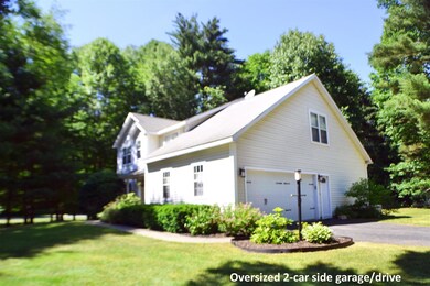 5 Dennis Dr, Clifton Park, NY 12065 - photo 2