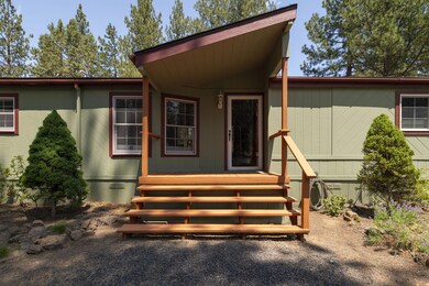 2-web-or-mls-19726 Carm Ln, Bend, OR-2