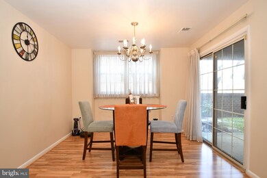 9 Friendswood Ct unit A, Baltimore, MD 21209 - photo 6