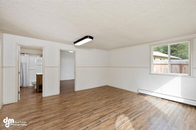 30-Living Room-ELKO9691