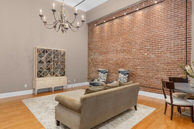 13 - 1467 Market St 200 - Interior