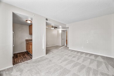 3141 E Cypress St unit 7, Phoenix, AZ 85008 - photo 4
