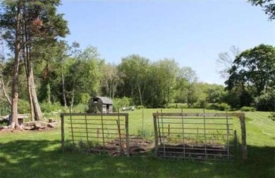 513 Old County Rd, Westport, MA 02790 - photo 7