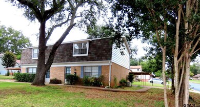 2740 2740 S Donnybrook Ave, Tyler, TX 75701 - photo 2