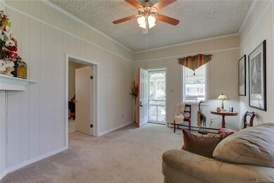 250 W Magnolia Ave, West Point, VA 23181 - photo 6