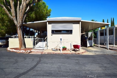56254 29 Palms Hwy unit 84, Yucca Valley, CA 92284 - photo 2