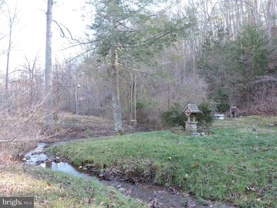 2768 Tub Run Hollow Rd, Hedgesville, WV 25427 - photo 5