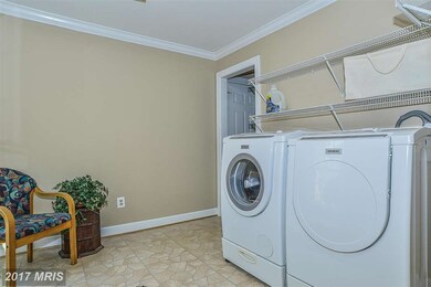 15399 Martins Hundred Dr, Centreville, VA 20120 - photo 5